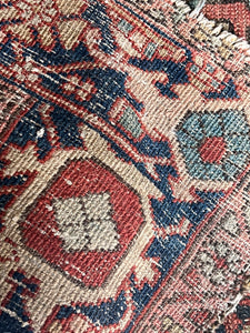 Antique 8x 12 Serapi Heriz Hand knotted wool rug as is