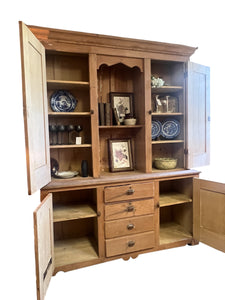 19th century English Pine Country Pantry