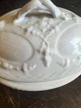 Load image into Gallery viewer, Antique Ironstone covered casserole