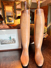 Load image into Gallery viewer, Antique English Peal &amp; Co Riding Boot Stretchers