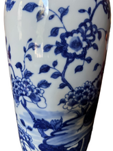 Load image into Gallery viewer, Blue &amp; White Chinoiserie Asian Vase